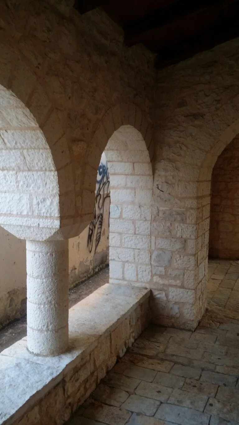Τα εργα μας kamares vlaxerna (2)