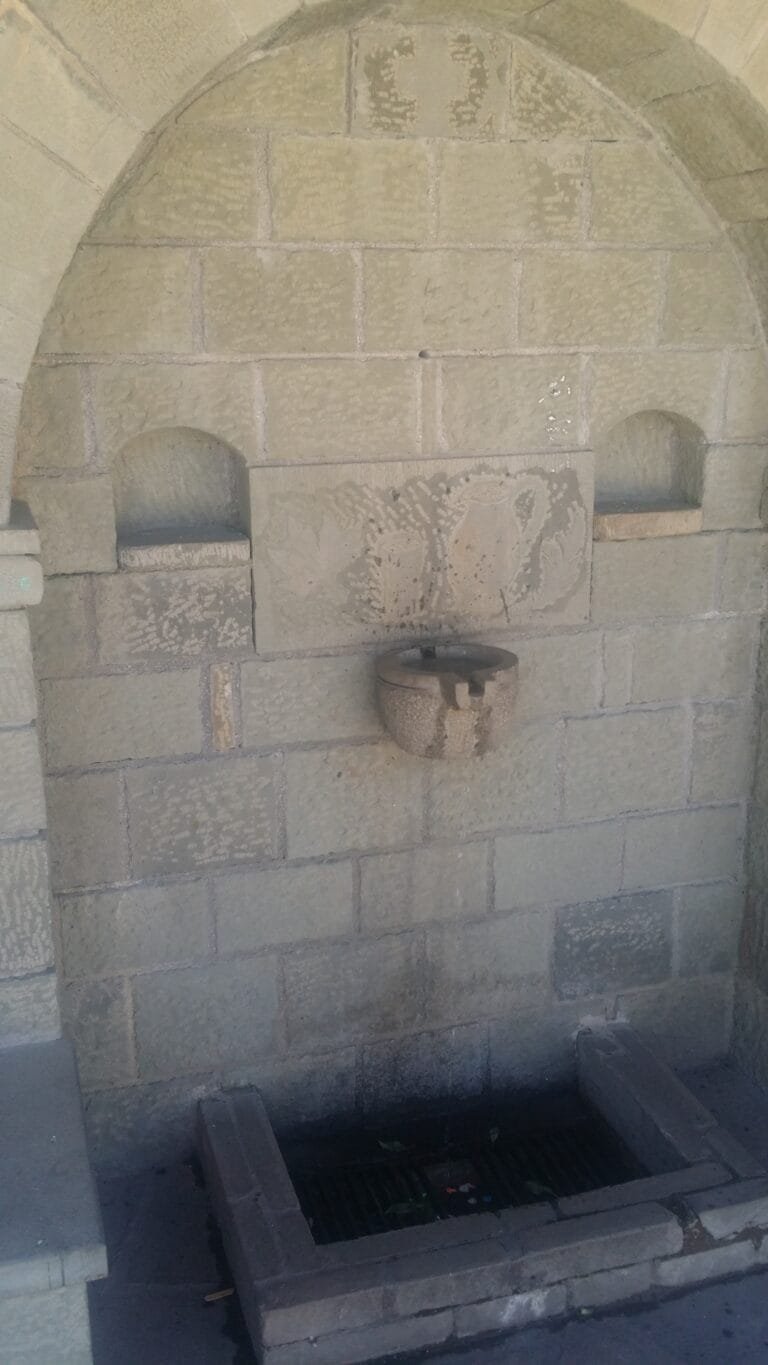 πετρινη πηγη ροδαυγη αρτας (2)