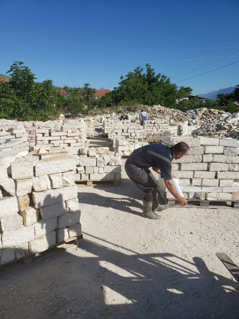 Αρχικη προετιμασία πέτρας παλέτες