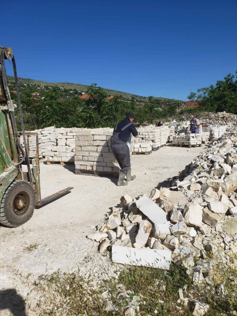 Σχετικα με εμας 0-02-05-138e6847f95f5f1abe95d6c3070f2caf7b36864514b9f80d1574769c8684b12b_9e07ef734c4eabd9