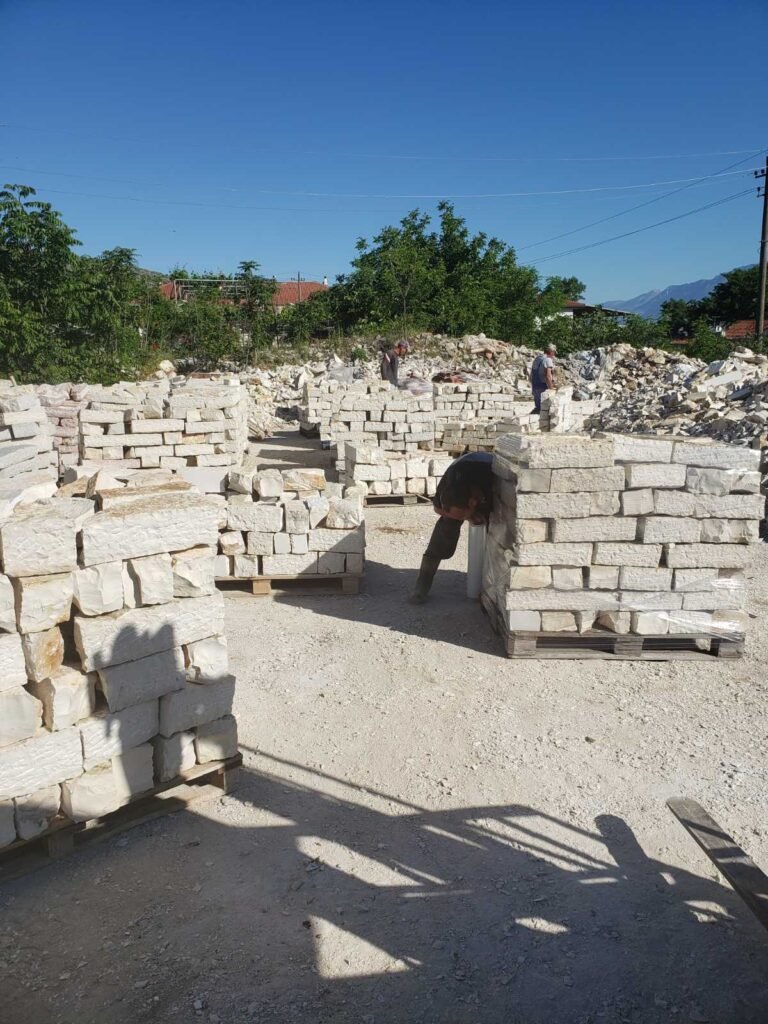 0-02-05-d6ea7e82468cca70f35565cc09110aa92813909af19d106ae9a1e72eeec6c6ad_da60f2933ab44ce2