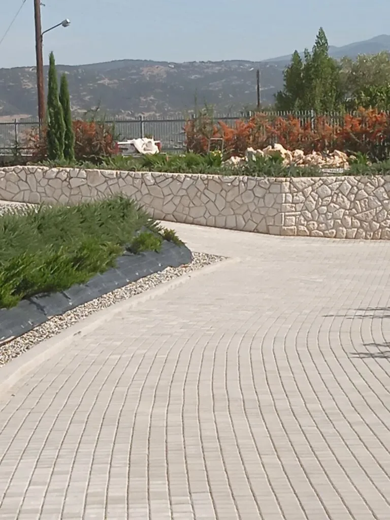 Τα εργα μας πλακοστοτο μικρες πετρες λεπτομερια