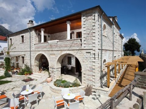 ξενοδοχίο πετροχτιστο