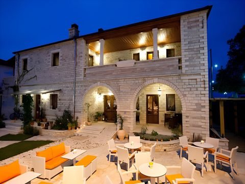 χτισιμο ξενοδοχειου Upscale